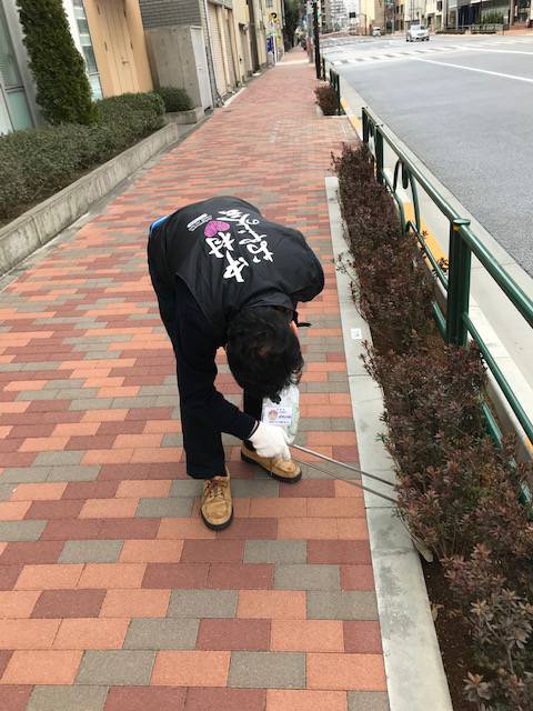 こんなところまでやります! こんなところまでやります!